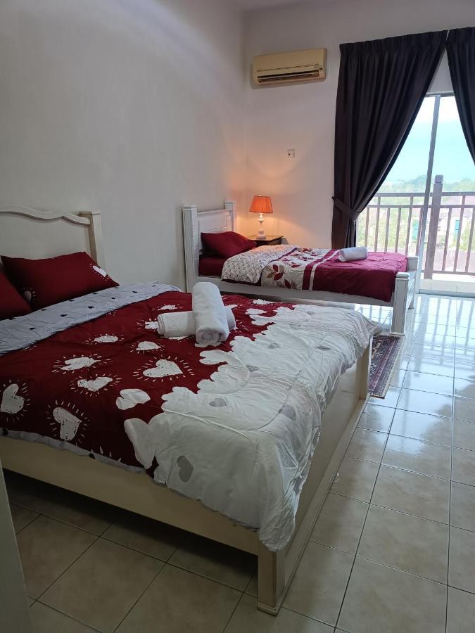 Sofea Inn Bukit Merah - Suria A7733 Kampong Selemat Exterior photo