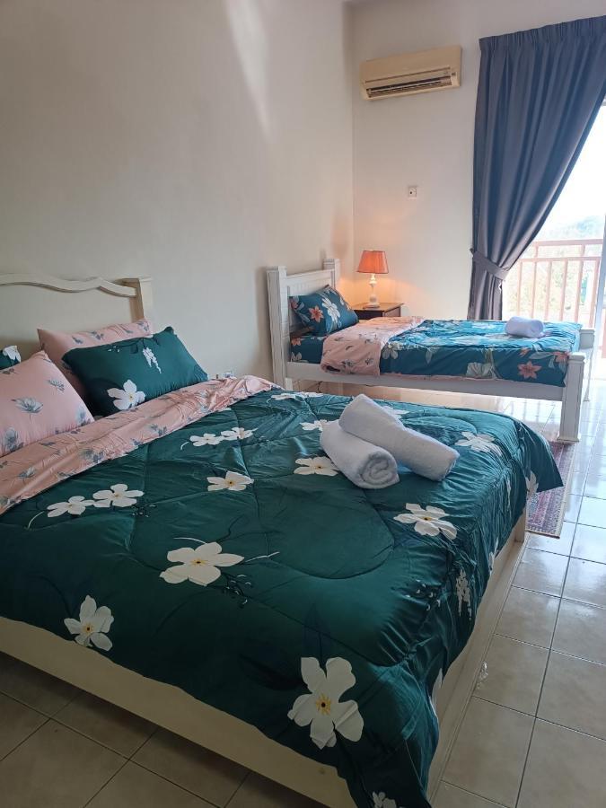Sofea Inn Bukit Merah - Suria A7733 Kampong Selemat Exterior photo